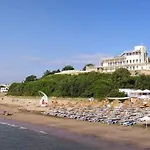 Cosy Sea View With Terrace 2 Min From Lazur شقة بورغاس