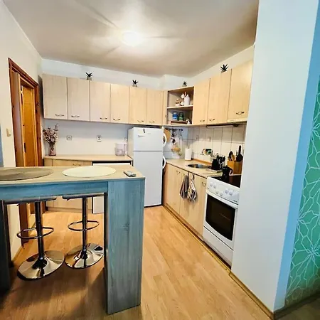 Appartement Cosy Sea View With Terrace 2 Min From Lazur Burgas Stad