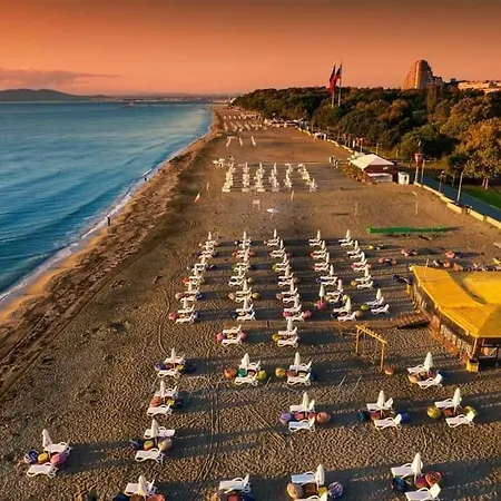 شقة Cosy Sea View With Terrace 2 Min From Lazur *